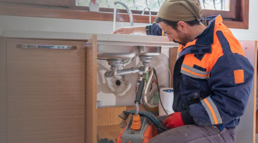 leaky faucet repair in Lansing, OH